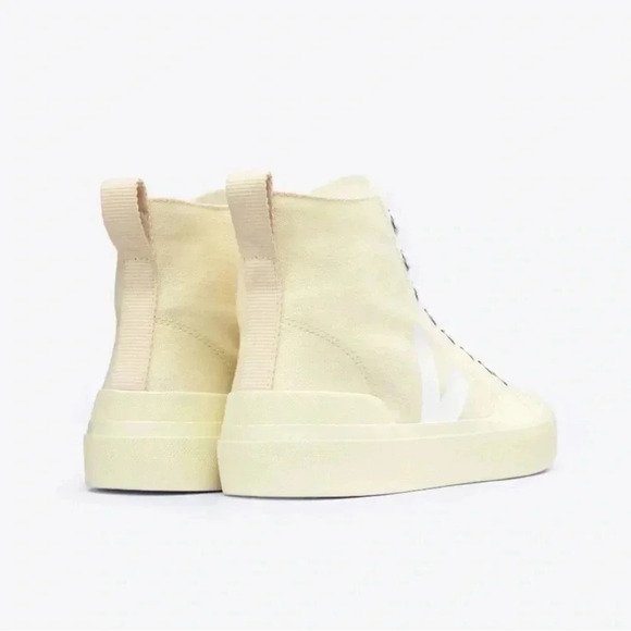 Veja Wata II High Top Sneaker Butter White size 11.5 - RARE! - Picture 11 of 13